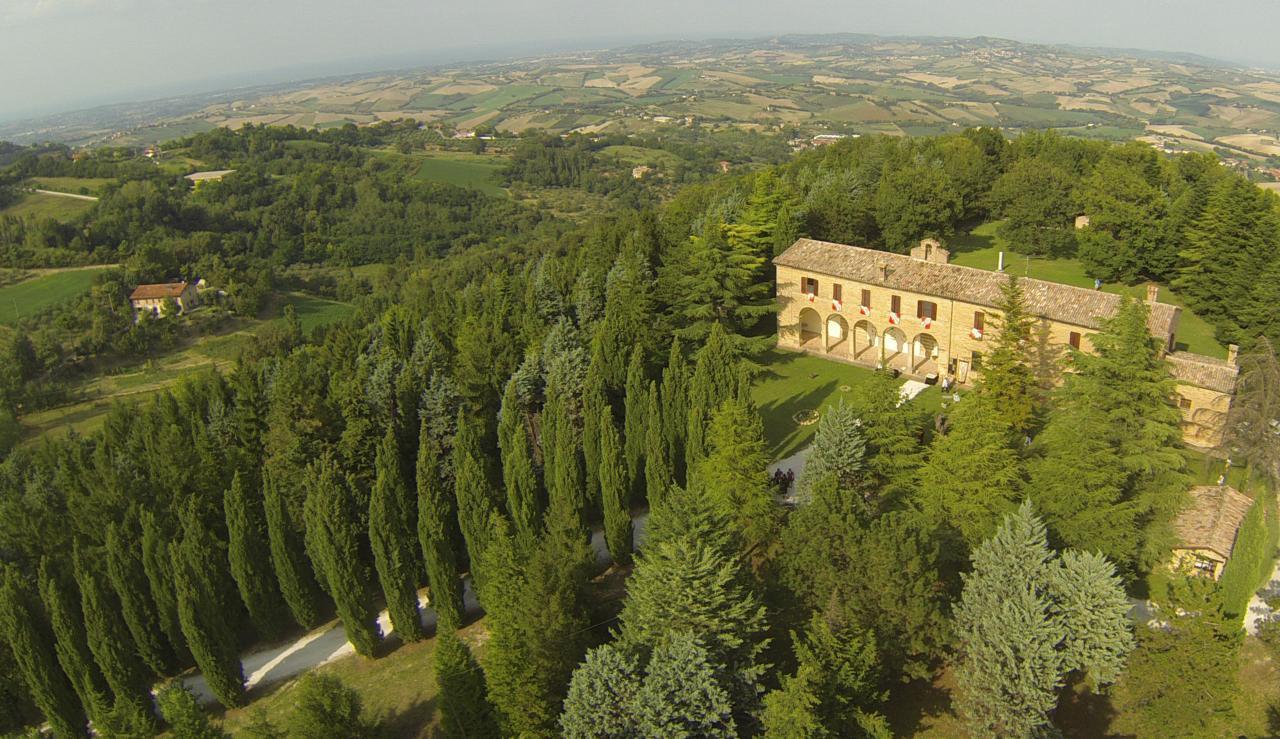 Bed and Breakfast Convento Di San Francesco Mondaino Zewnętrze zdjęcie